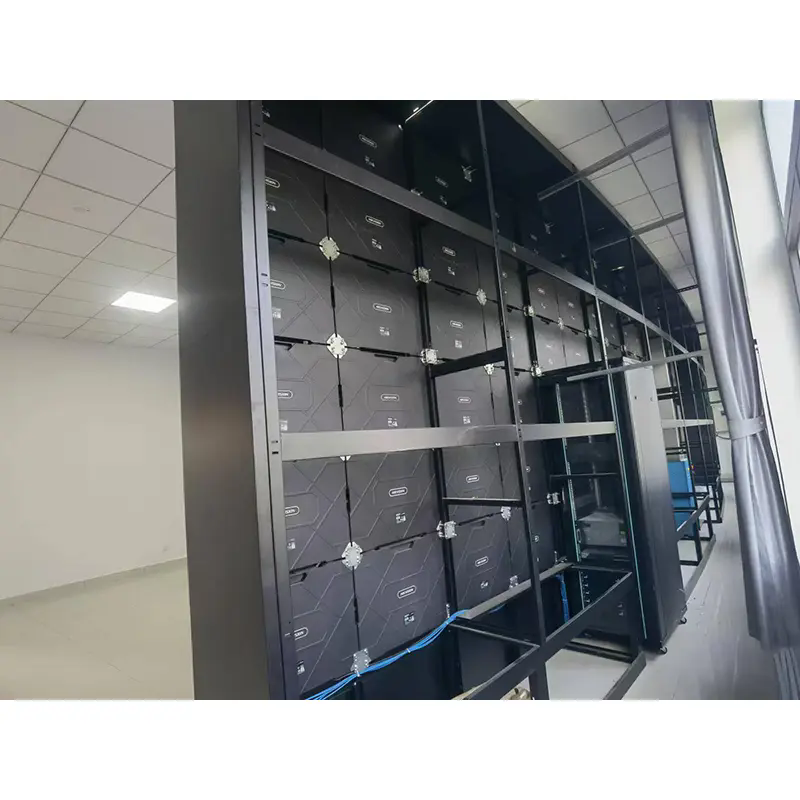 কিভাবে একটি LED ডিসপ্লে বাঁকা বন্ধনী বড় স্ক্রীন ইনস্টলেশন কর্মক্ষমতা উন্নত করে?
